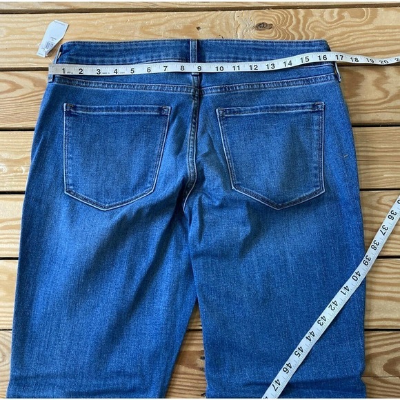 NWT Old Navy Women’s Blue Mid Rise Power Slim Jeans Size 12 Short - Picture 8 of 9